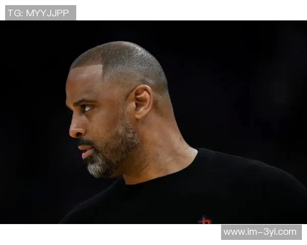 乌度卡强调球队需减少持球时间积极吸引防守创造更多空位机会