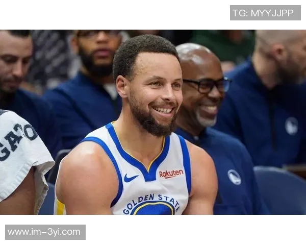 库里超越皮尔斯独占NBA历史得分榜第19位距离邓肯仅差72分